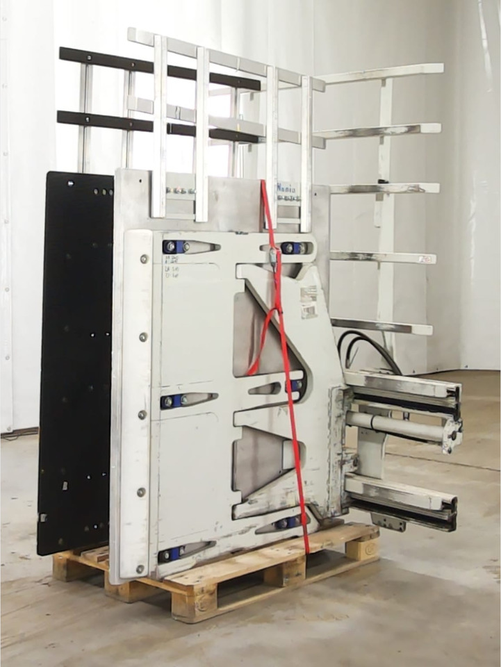 Cascade Bale clamp FEM3 - צרופה עבור ציוד לטיפול בחומרים: תמונה 1 Cascade Bale clamp FEM3 - צרופה עבור ציוד לטיפול בחומרים: תמונה 1