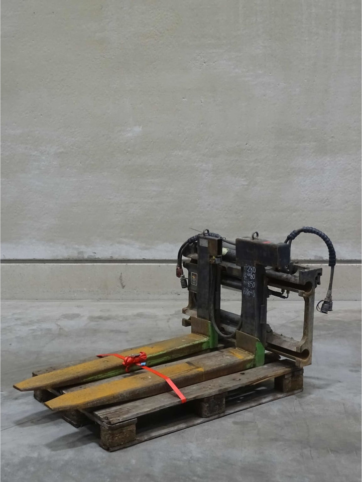 Durwen RZV25S - צרופה עבור ציוד לטיפול בחומרים: תמונה 1 Durwen RZV25S - צרופה עבור ציוד לטיפול בחומרים: תמונה 1