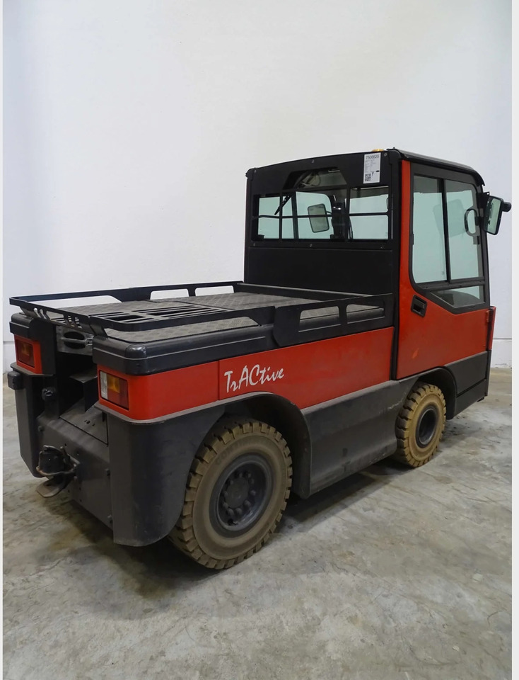 Linde P250 - טרקטור גרירה: תמונה 2 Linde P250 - טרקטור גרירה: תמונה 2