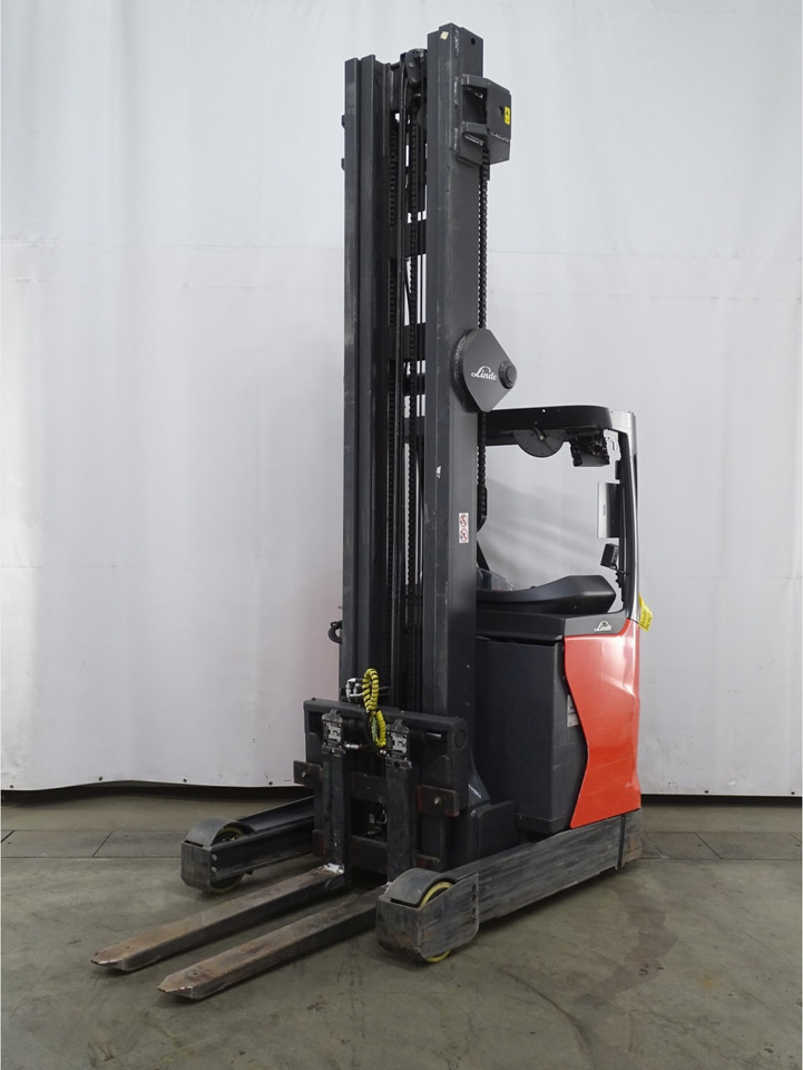 Linde R16HD-01 - משאית הגעה: תמונה 1 Linde R16HD-01 - משאית הגעה: תמונה 1