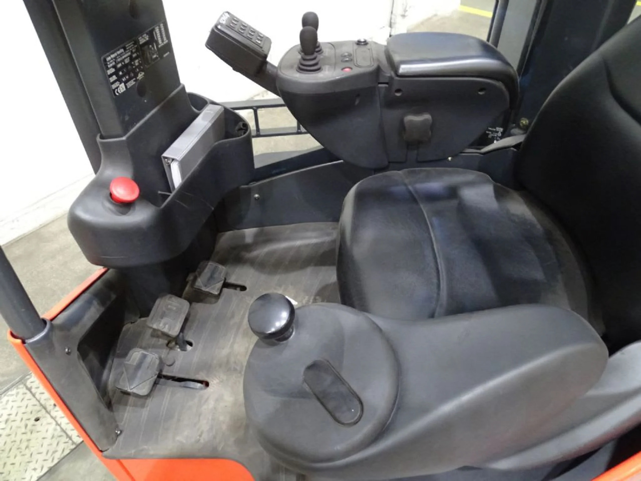 Linde R16X-03 - משאית הגעה: תמונה 3 Linde R16X-03 - משאית הגעה: תמונה 3