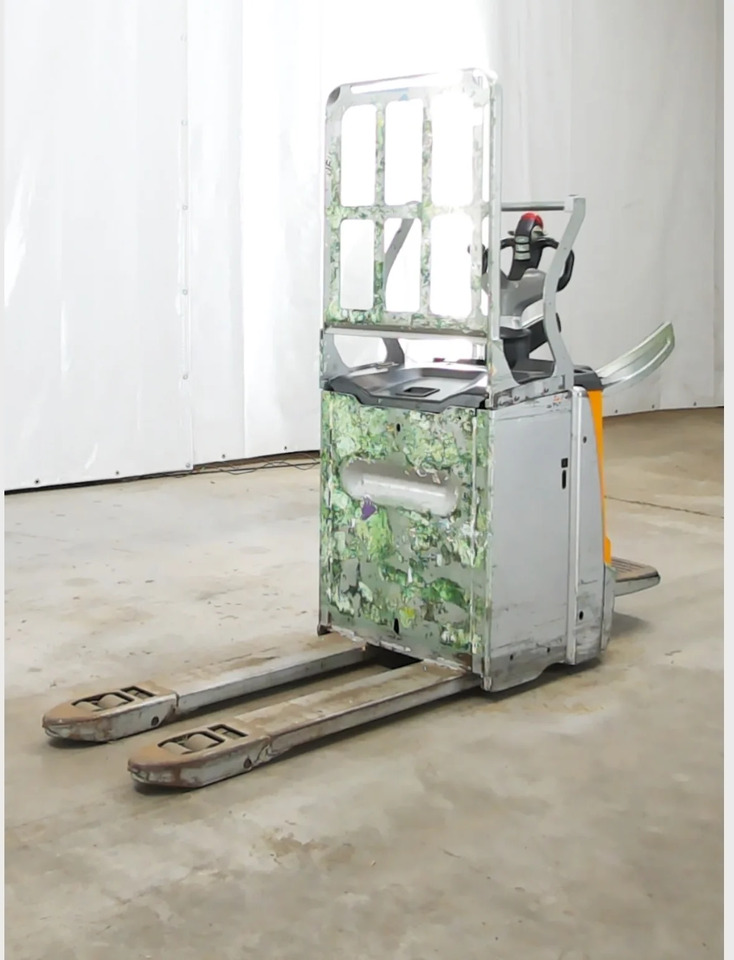 STILL EXH-SF20 - משאית משטחים: תמונה 1 STILL EXH-SF20 - משאית משטחים: תמונה 1