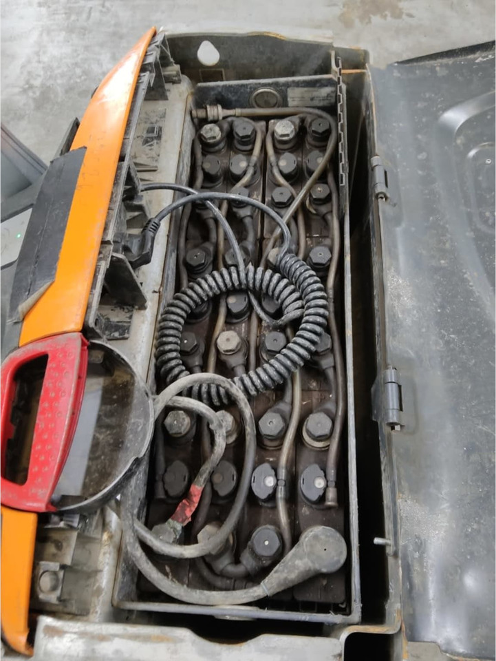 STILL EXU16/1600mm - משאית משטחים: תמונה 4 STILL EXU16/1600mm - משאית משטחים: תמונה 4