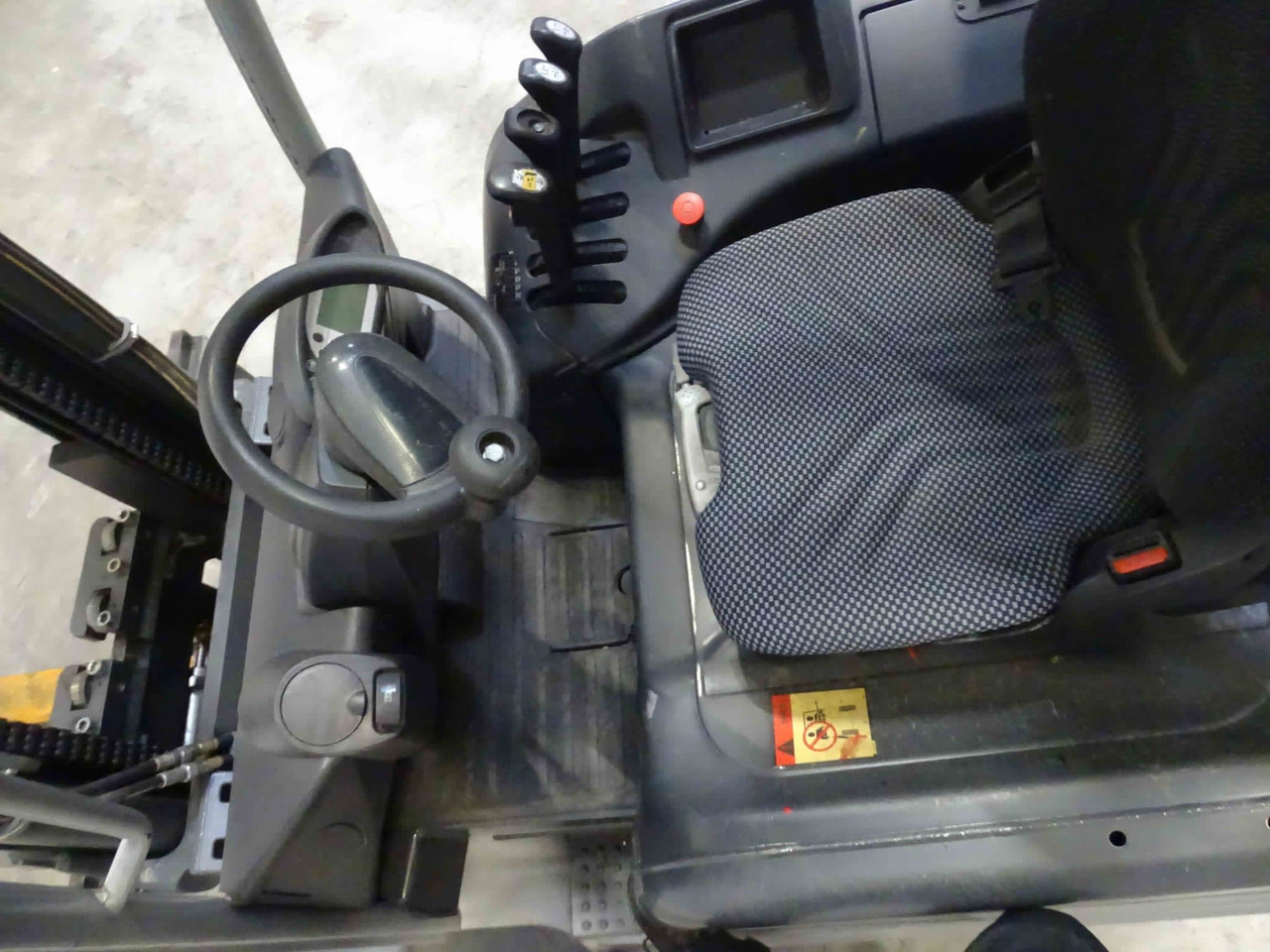 STILL RX60-50 - מלגזה חשמלית: תמונה 4 STILL RX60-50 - מלגזה חשמלית: תמונה 4