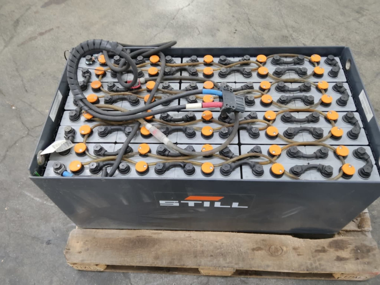 TAB Battery 80V 240Ah - מצבר עבור ציוד לטיפול בחומרים: תמונה 4 TAB Battery 80V 240Ah - מצבר עבור ציוד לטיפול בחומרים: תמונה 4