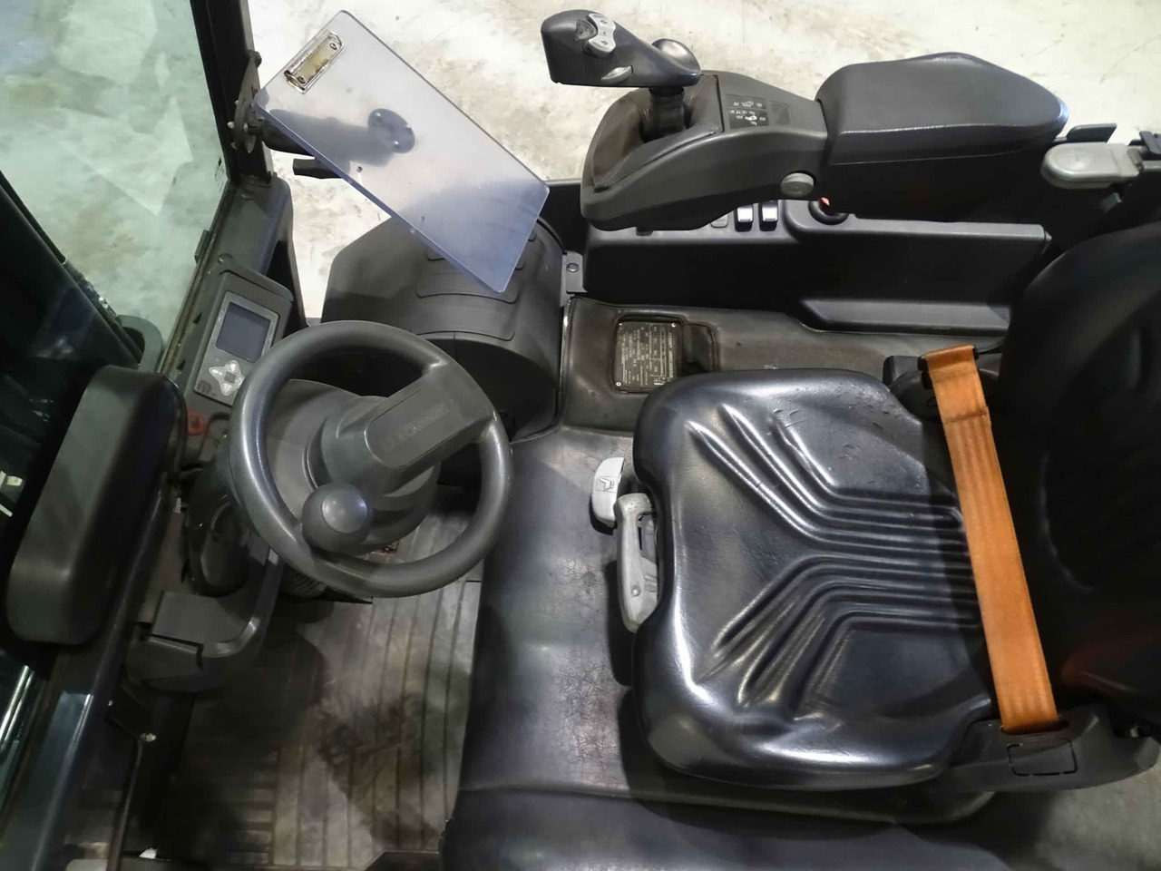 Unicarriers AG2N1L20Q - מלגזה חשמלית: תמונה 4 Unicarriers AG2N1L20Q - מלגזה חשמלית: תמונה 4
