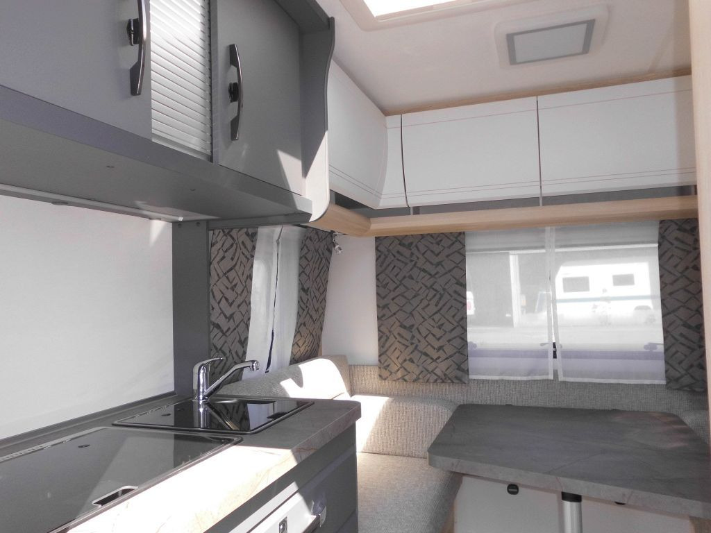 Hobby De Luxe 400 SFe 2025 1500kg. Hobby De Luxe 400 SFe Lagerabverkauf! - קרוואן נגרר: תמונה 1 Hobby De Luxe 400 SFe 2025 1500kg. Hobby De Luxe 400 SFe Lagerabverkauf! - קרוואן נגרר: תמונה 1