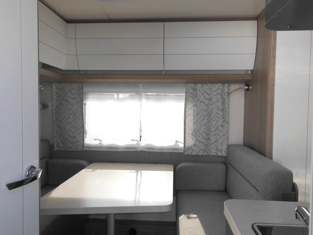 הַחכָּרָה  Hobby OnTour 390 SF 1500kg. Ambiente 2025 Hobby OnTour 390 SF 1500kg. Ambiente 2025: תמונה 8