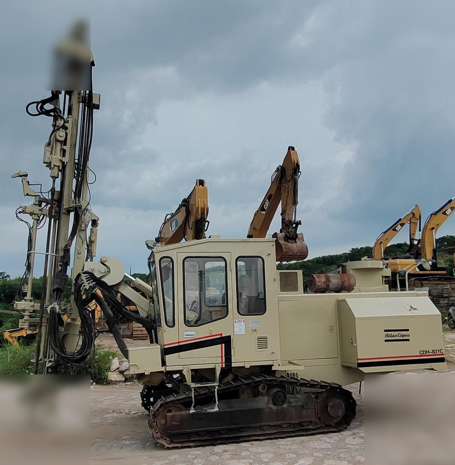 1998 ATLAS COPCO CDH831C - אסדת קידוח: תמונה 1 1998 ATLAS COPCO CDH831C - אסדת קידוח: תמונה 1
