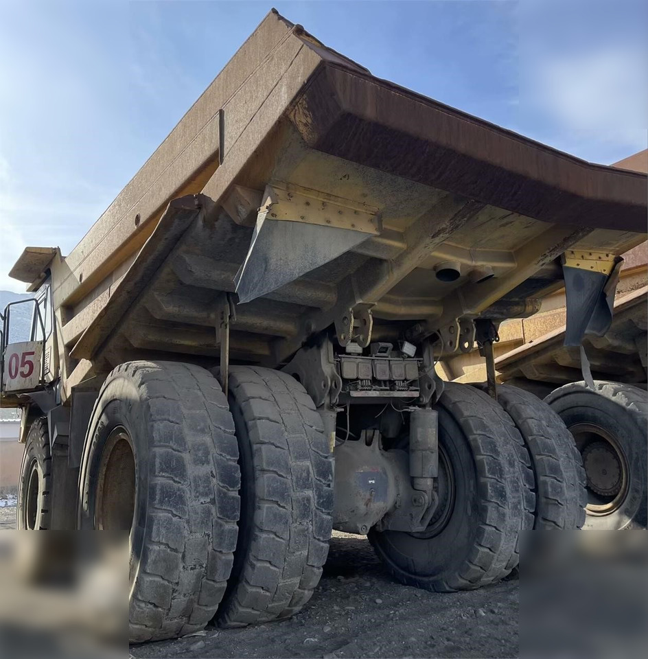 2011 KOMATSU HD465-7 - משאית סלעים/ מסיר פסולת קשיח: תמונה 2 2011 KOMATSU HD465-7 - משאית סלעים/ מסיר פסולת קשיח: תמונה 2
