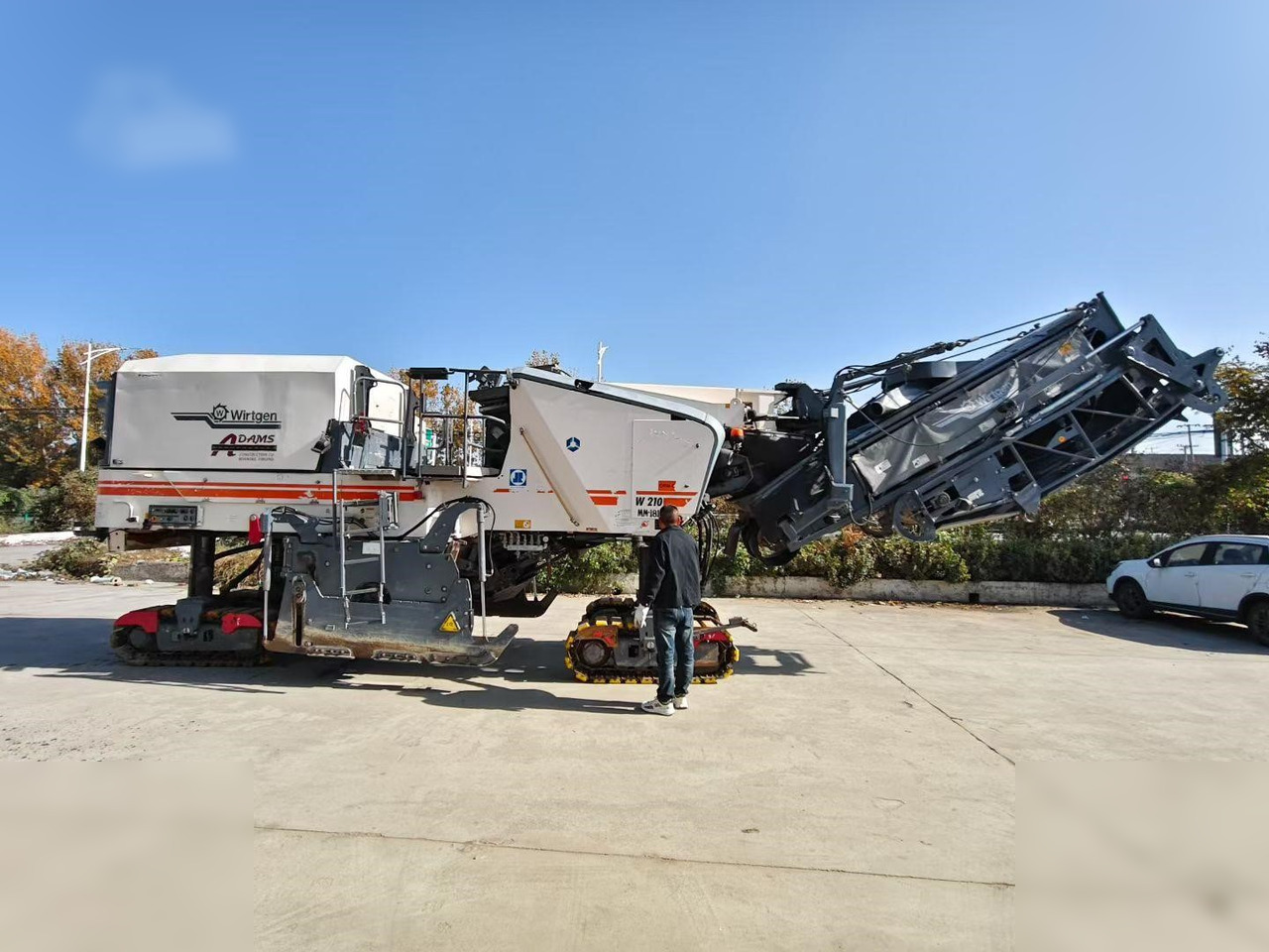 2012 WIRTGEN W210 - מקצועה חשמלית קרה: תמונה 2 2012 WIRTGEN W210 - מקצועה חשמלית קרה: תמונה 2