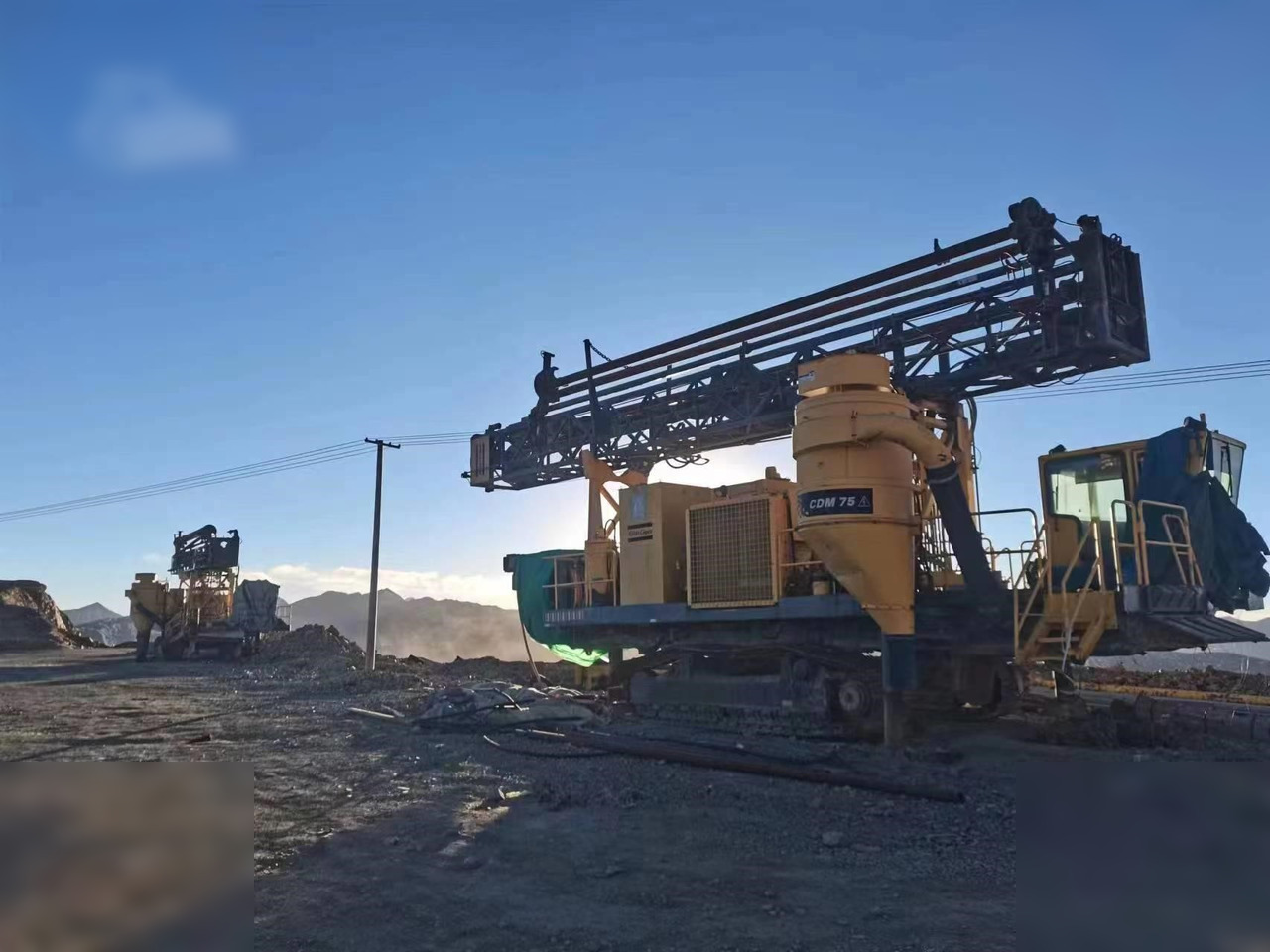 2014 ATLAS COPCO DM75 - אסדת קידוח: תמונה 3 2014 ATLAS COPCO DM75 - אסדת קידוח: תמונה 3
