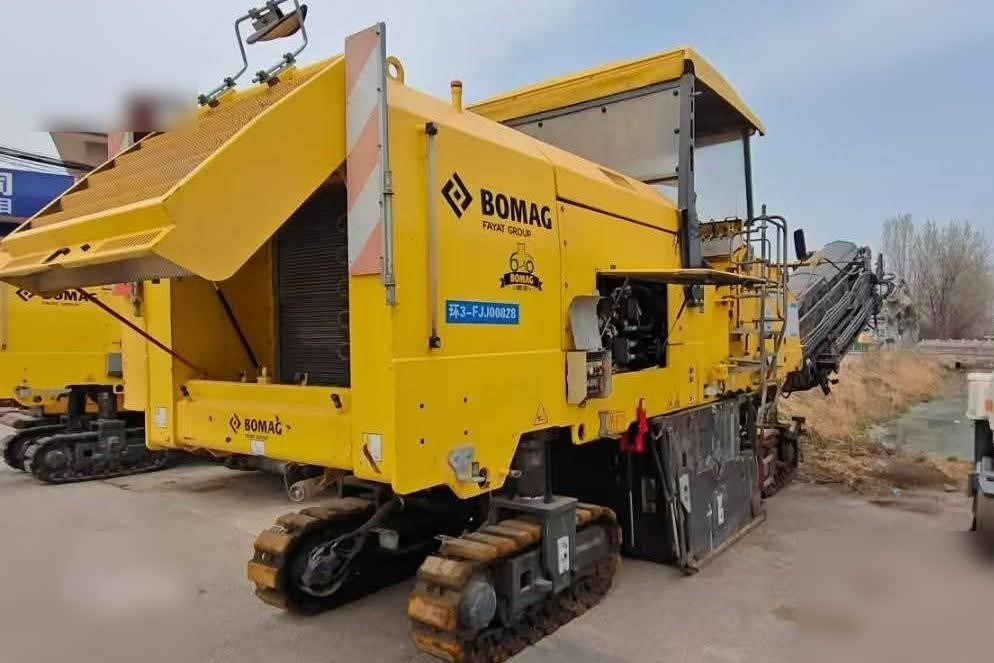 2017 BOMAG BM2000/60-2 - מקצועה חשמלית קרה: תמונה 1 2017 BOMAG BM2000/60-2 - מקצועה חשמלית קרה: תמונה 1