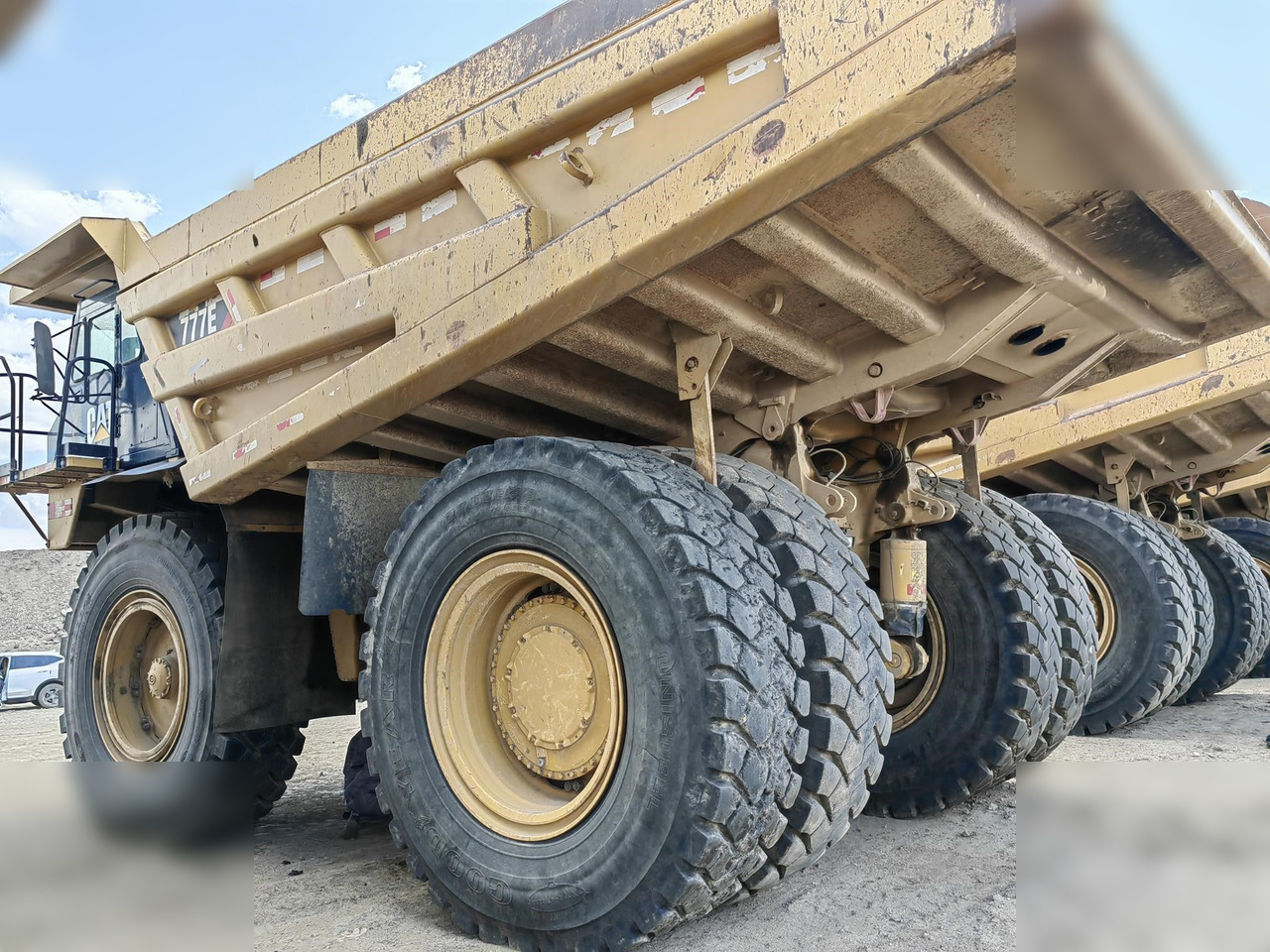 2018 CATERPILLAR 777E - משאית סלעים/ מסיר פסולת קשיח: תמונה 2 2018 CATERPILLAR 777E - משאית סלעים/ מסיר פסולת קשיח: תמונה 2