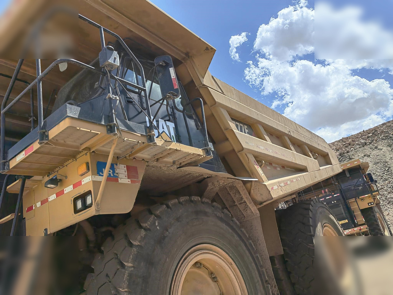 2018 CATERPILLAR 777E - משאית סלעים/ מסיר פסולת קשיח: תמונה 3 2018 CATERPILLAR 777E - משאית סלעים/ מסיר פסולת קשיח: תמונה 3