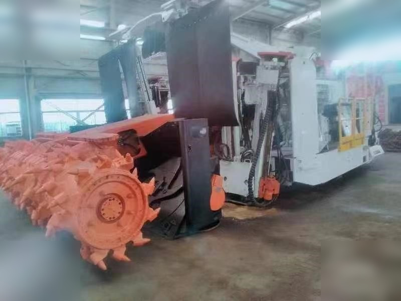 2018 SANDVIK MB670-1 - מכונת כרייה: תמונה 1 2018 SANDVIK MB670-1 - מכונת כרייה: תמונה 1