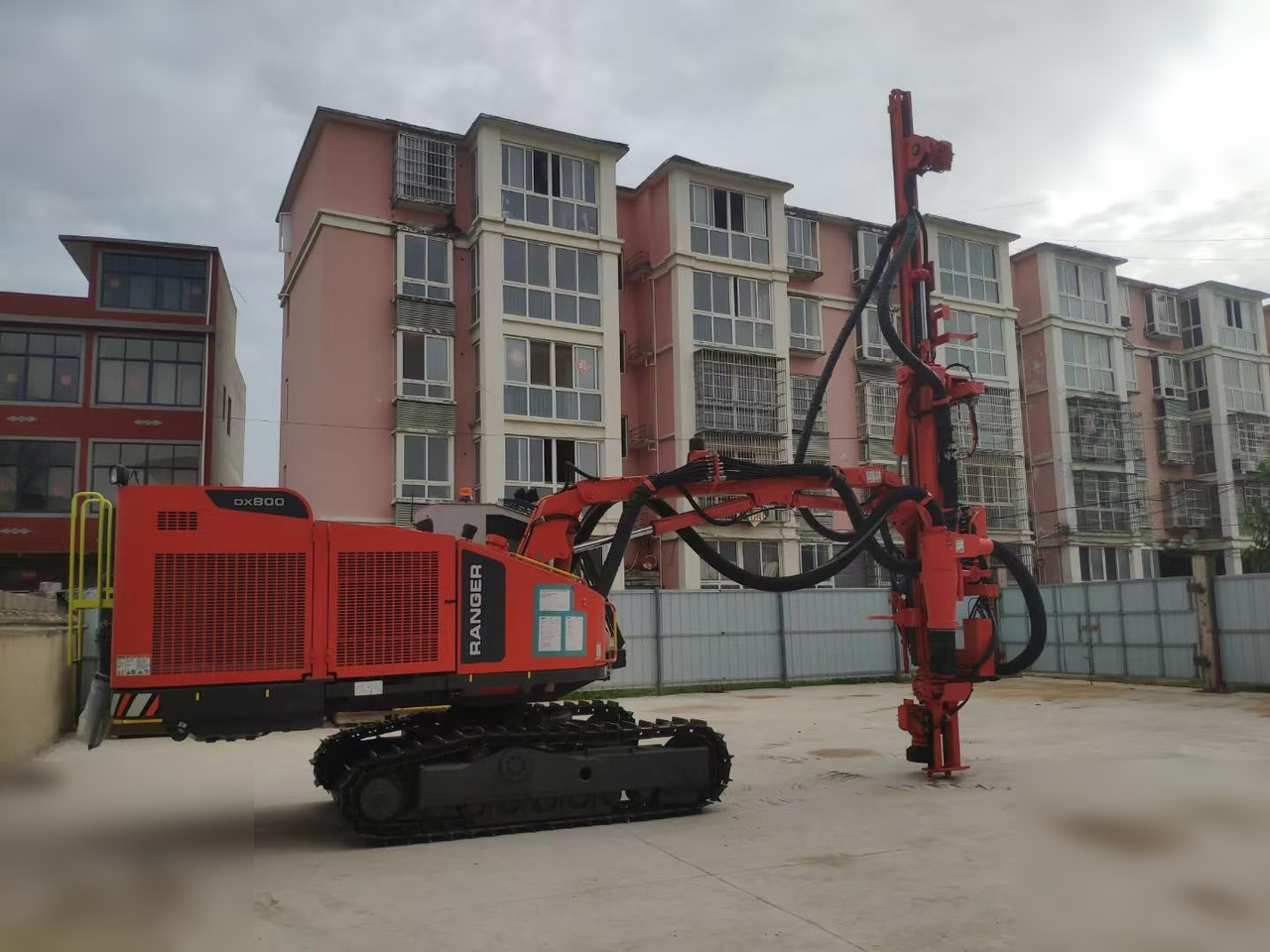 2022 SANDVIK DX800 - אסדת קידוח: תמונה 2 2022 SANDVIK DX800 - אסדת קידוח: תמונה 2