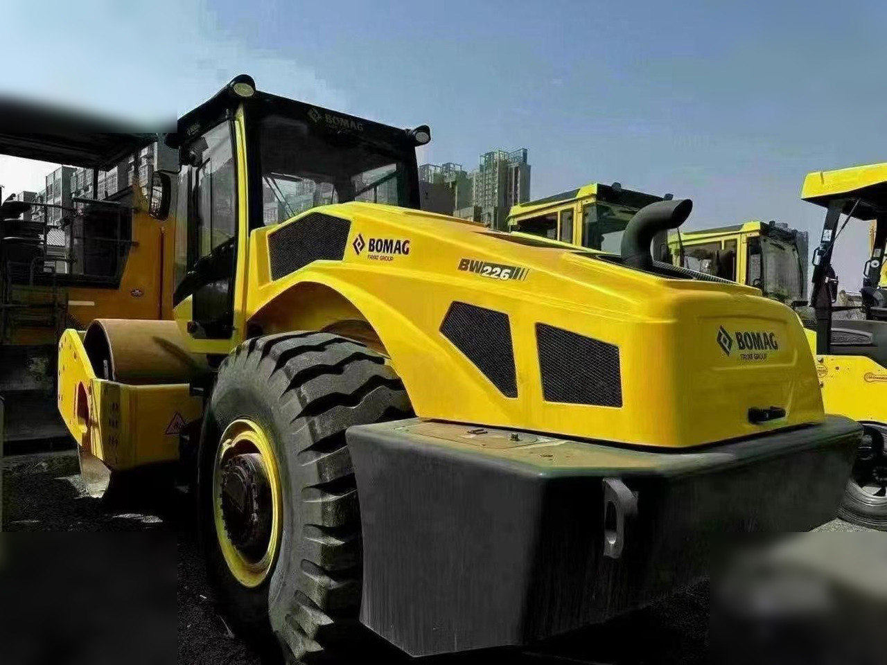 2023 BOMAG BW226-5 CL - מדחס: תמונה 1 2023 BOMAG BW226-5 CL - מדחס: תמונה 1
