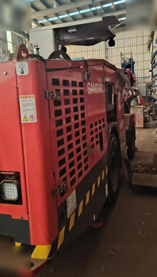 2023 SANDVIK DD2710 - מכונת כיוון: תמונה 2 2023 SANDVIK DD2710 - מכונת כיוון: תמונה 2