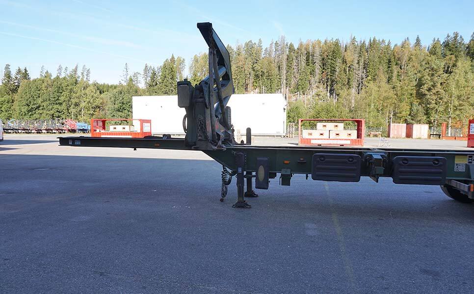 Hammar 195 S, Sideloader, 33 tonnes SWL (20'-40') - סמיטריילר מוביל מכולות/ החלפת גוף: תמונה 4 Hammar 195 S, Sideloader, 33 tonnes SWL (20'-40') - סמיטריילר מוביל מכולות/ החלפת גוף: תמונה 4
