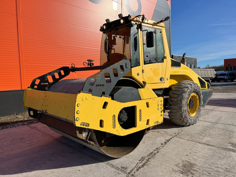 Bomag BW 213 DH - רולר: תמונה 2 Bomag BW 213 DH - רולר: תמונה 2