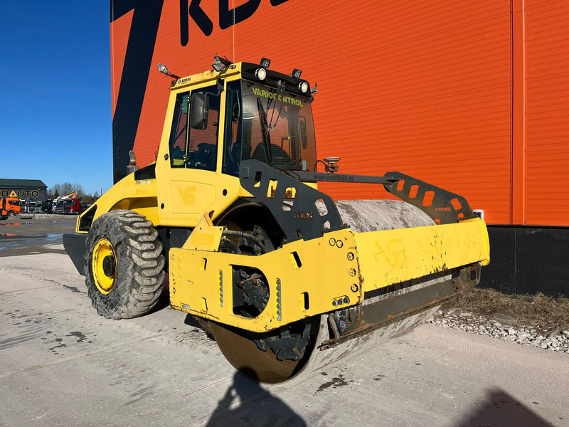 Bomag BW 213 DH - רולר: תמונה 4 Bomag BW 213 DH - רולר: תמונה 4