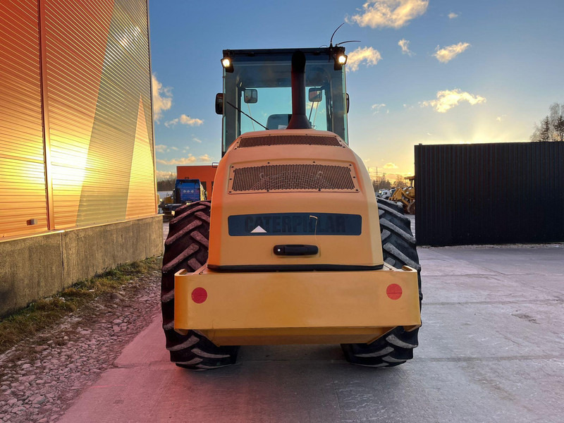 רולר Caterpillar CS 56 3D Trimble DCM300G / AC: תמונה 7