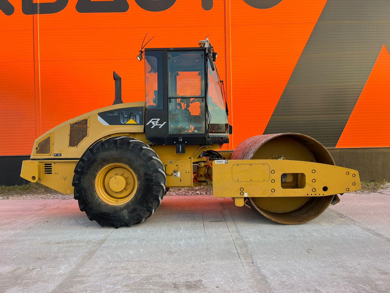 רולר Caterpillar CS 56 PRICE WITHOUT Trimble 3D ! / AC: תמונה 5