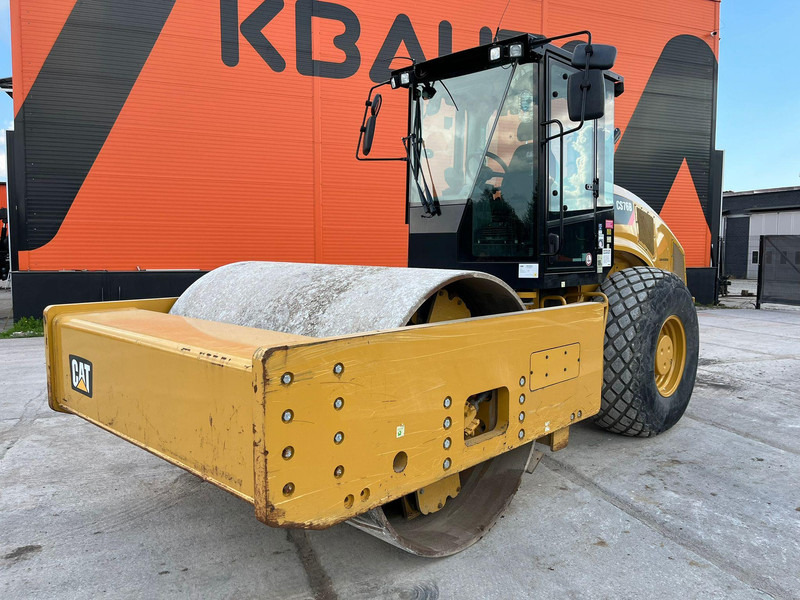 Caterpillar CS 76 B AC - רולר: תמונה 2 Caterpillar CS 76 B AC - רולר: תמונה 2