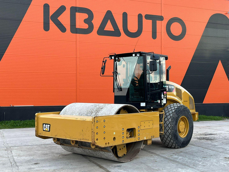 Caterpillar CS 76 B AC - רולר: תמונה 1 Caterpillar CS 76 B AC - רולר: תמונה 1