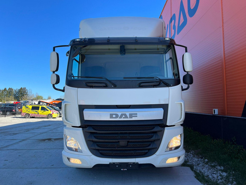 DAF CF 370 6x2 HULTSTEINS / BOX L=8744 mm - משאית קירור: תמונה 3 DAF CF 370 6x2 HULTSTEINS / BOX L=8744 mm - משאית קירור: תמונה 3