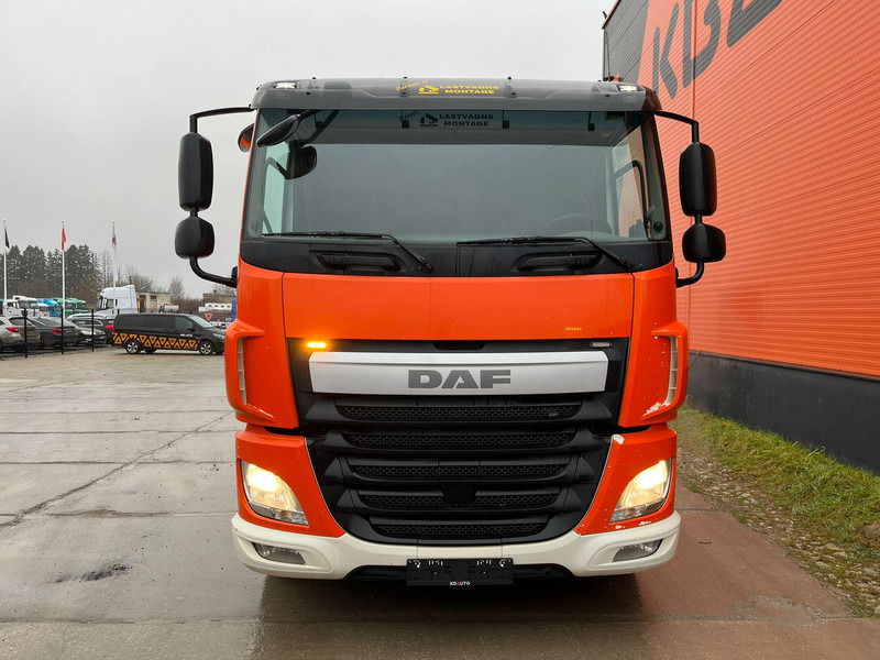 DAF CF 510 8x2/6 HIAB 24 ton / L=5800 mm - משאית הרמת וו: תמונה 3 DAF CF 510 8x2/6 HIAB 24 ton / L=5800 mm - משאית הרמת וו: תמונה 3