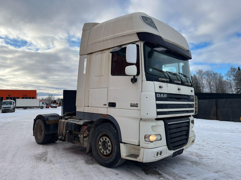 DAF XF 105.410 4x2 NOT ROADWORTHY ! / HYDRAULICS - יחידת טרקטור: תמונה 4 DAF XF 105.410 4x2 NOT ROADWORTHY ! / HYDRAULICS - יחידת טרקטור: תמונה 4