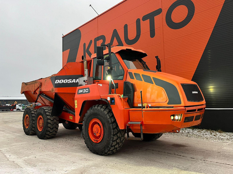Doosan DA 30 6x6 AC / CENTRAL LUBRICATION / NO ADBLUE / NO DPF - מסיר פסולת מפרקי: תמונה 3 Doosan DA 30 6x6 AC / CENTRAL LUBRICATION / NO ADBLUE / NO DPF - מסיר פסולת מפרקי: תמונה 3