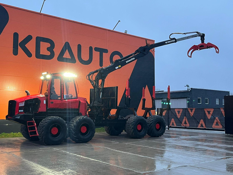 Komatsu 895 8x8 LOADFLEX / CRANE 165F - קרון נגרר ליערות: תמונה 1 Komatsu 895 8x8 LOADFLEX / CRANE 165F - קרון נגרר ליערות: תמונה 1