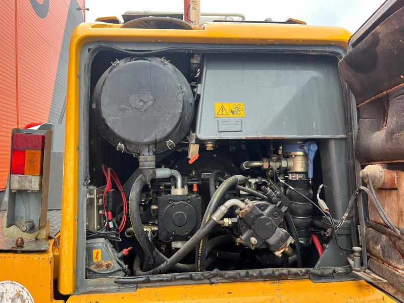 מעמיס גלגלים Liebherr L 554 4x4 AC / CENTRL LUBRICATION: תמונה 16