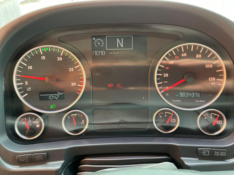 משאית צד נופל/ שטוחה, משאית מנוף MAN TGL 8.180 4x2 PK 4200 YEAR 2013 / PLATFORM L=3710 mm: תמונה 18 משאית צד נופל/ שטוחה, משאית מנוף MAN TGL 8.180 4x2 PK 4200 YEAR 2013 / PLATFORM L=3710 mm: תמונה 18