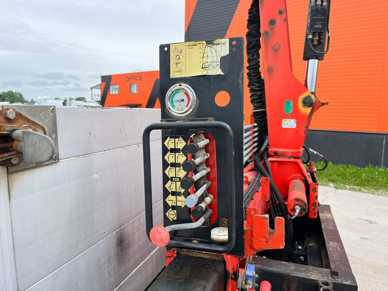 משאית צד נופל/ שטוחה, משאית מנוף MAN TGL 8.180 4x2 PK 4200 YEAR 2013 / PLATFORM L=3710 mm: תמונה 11 משאית צד נופל/ שטוחה, משאית מנוף MAN TGL 8.180 4x2 PK 4200 YEAR 2013 / PLATFORM L=3710 mm: תמונה 11