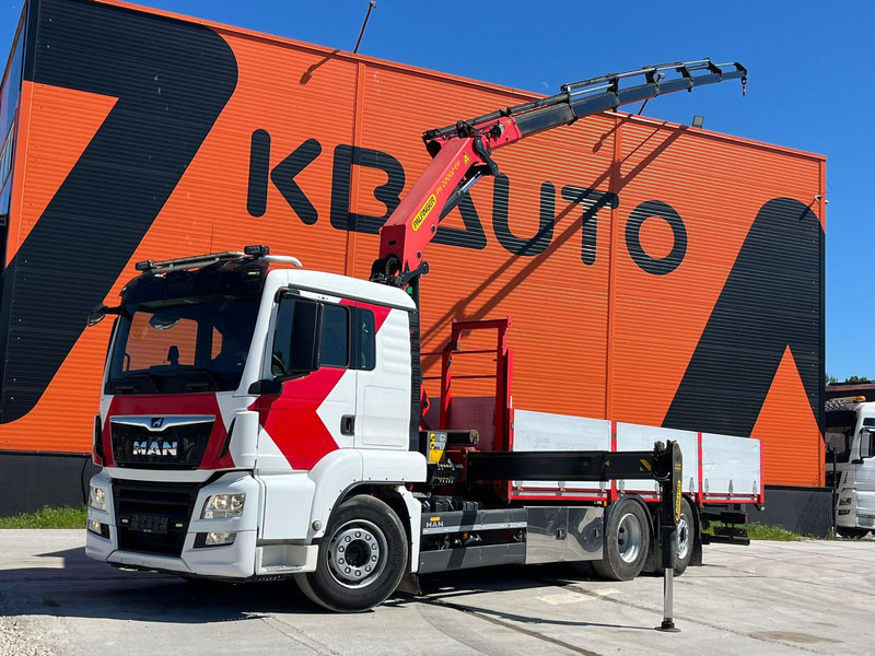 MAN TGS 26.460 6x2*4 PK22002 / PLATFORM L=6560 mm - משאית צד נופל/ שטוחה, משאית מנוף: תמונה 1 MAN TGS 26.460 6x2*4 PK22002 / PLATFORM L=6560 mm - משאית צד נופל/ שטוחה, משאית מנוף: תמונה 1