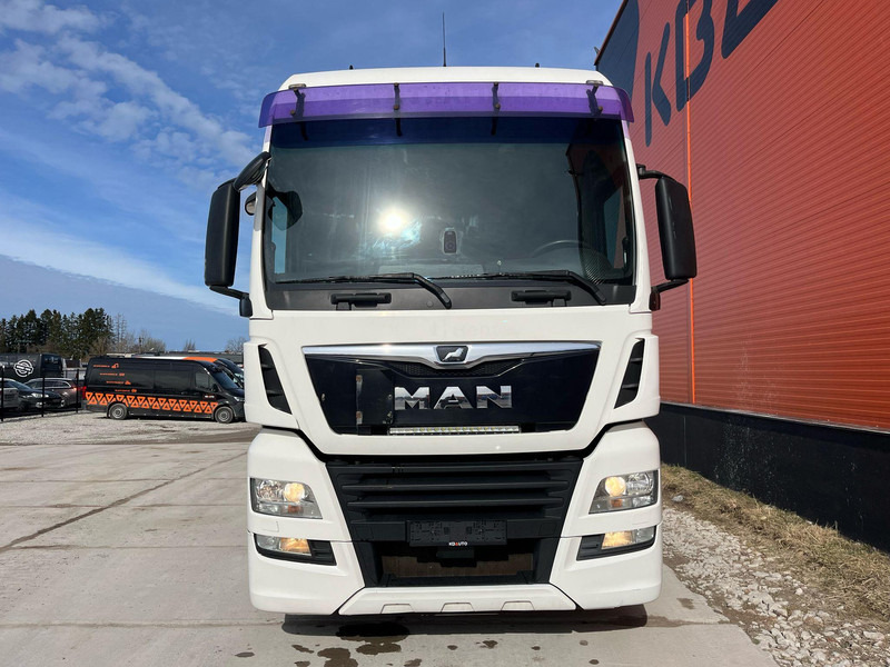 MAN TGX 26.500 6x2 XXL CAB / INTARDER - יחידת טרקטור: תמונה 3 MAN TGX 26.500 6x2 XXL CAB / INTARDER - יחידת טרקטור: תמונה 3