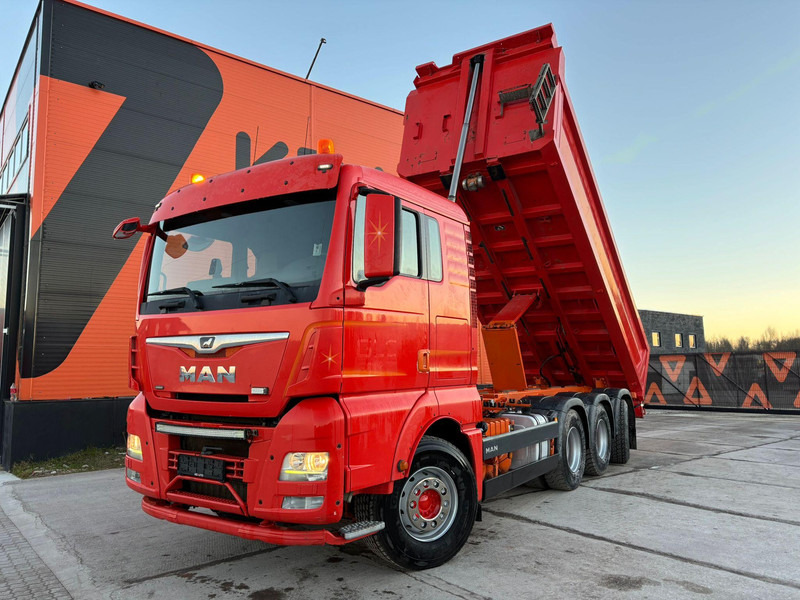 MAN TGX 35.500 8x4*4 BOX L=6232 mm - מזהיר: תמונה 2 MAN TGX 35.500 8x4*4 BOX L=6232 mm - מזהיר: תמונה 2