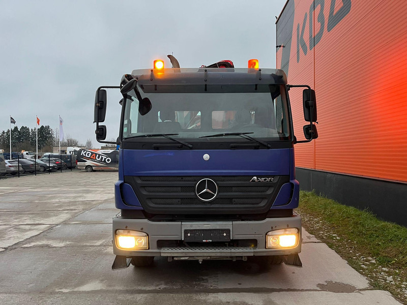 Mercedes-Benz Axor 2633 6x4 FASSI F110AK22 / BOX L=5040 mm - מזהיר, משאית מנוף: תמונה 3 Mercedes-Benz Axor 2633 6x4 FASSI F110AK22 / BOX L=5040 mm - מזהיר, משאית מנוף: תמונה 3