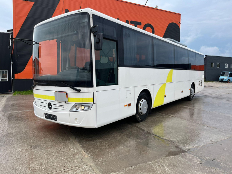 Mercedes-Benz INTOURO 4x2 49 SEATS / AC / AUXILIARY HEATER - אוטובוס פרברים: תמונה 3 Mercedes-Benz INTOURO 4x2 49 SEATS / AC / AUXILIARY HEATER - אוטובוס פרברים: תמונה 3