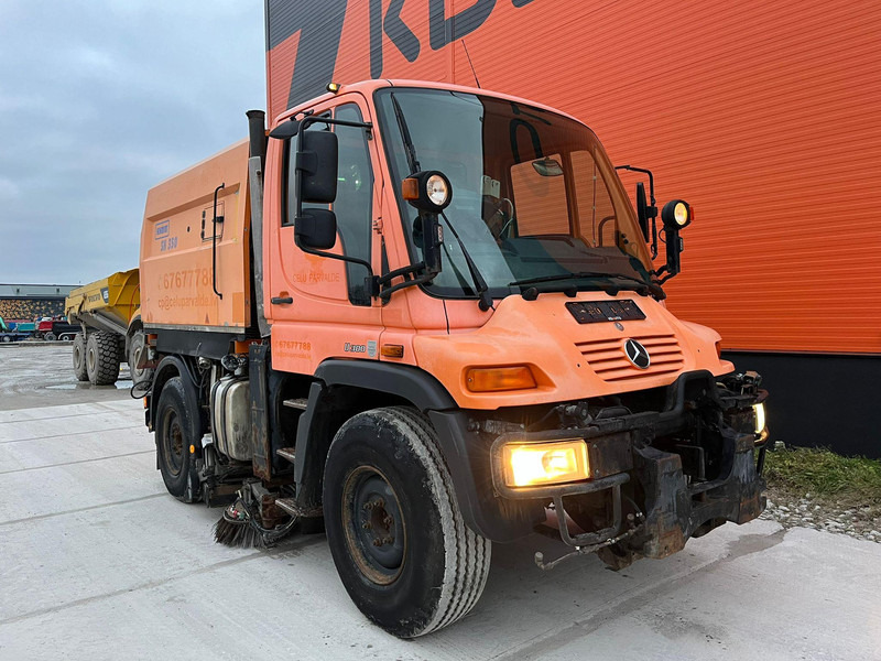 Mercedes-Benz UNIMOG U 300 4x4 TRILETY SK / 6918 hours - מטאטא כבישים: תמונה 4 Mercedes-Benz UNIMOG U 300 4x4 TRILETY SK / 6918 hours - מטאטא כבישים: תמונה 4