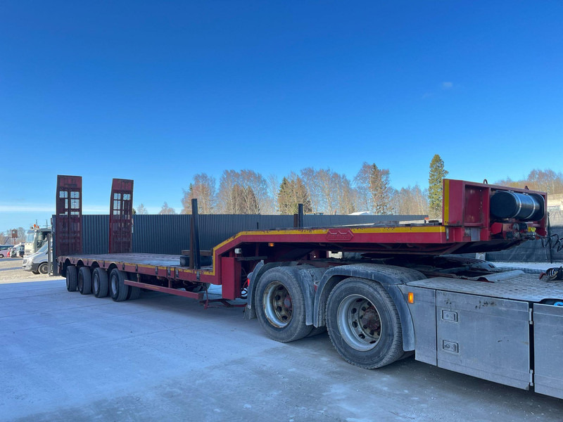 Nooteboom MCO-58-04V PLATFORM 9900 mm + 6100 + 6400 mm EXTENDABLE / LOADING HEIGHT 860 mm / ALL STEERED AXLES - סמיטריילר עם מטען נמוך: תמונה 3 Nooteboom MCO-58-04V PLATFORM 9900 mm + 6100 + 6400 mm EXTENDABLE / LOADING HEIGHT 860 mm / ALL STEERED AXLES - סמיטריילר עם מטען נמוך: תמונה 3