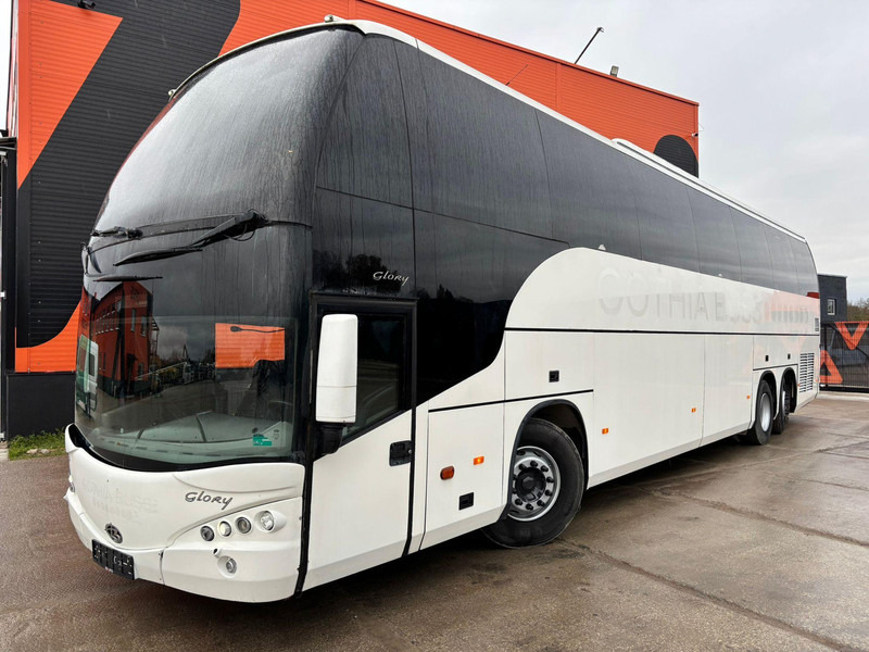 Volvo B12B Beulas Glory 6x2*4 61 SEATS / AC / AUXILIARY HEATING / WC - אוטובוס בין עירוני: תמונה 3 Volvo B12B Beulas Glory 6x2*4 61 SEATS / AC / AUXILIARY HEATING / WC - אוטובוס בין עירוני: תמונה 3