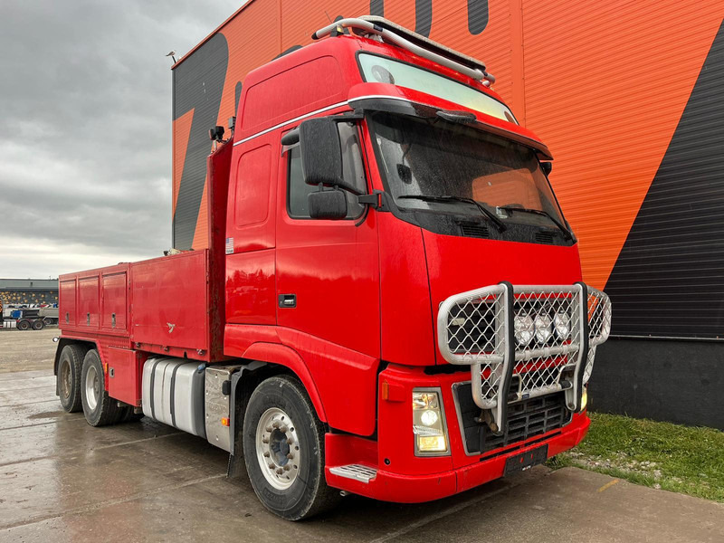 Volvo FH 16 660 6x4 VULCAN V-50 / 2x 15 ton Superwinch / RETARDER - משאית גרירה: תמונה 3 Volvo FH 16 660 6x4 VULCAN V-50 / 2x 15 ton Superwinch / RETARDER - משאית גרירה: תמונה 3