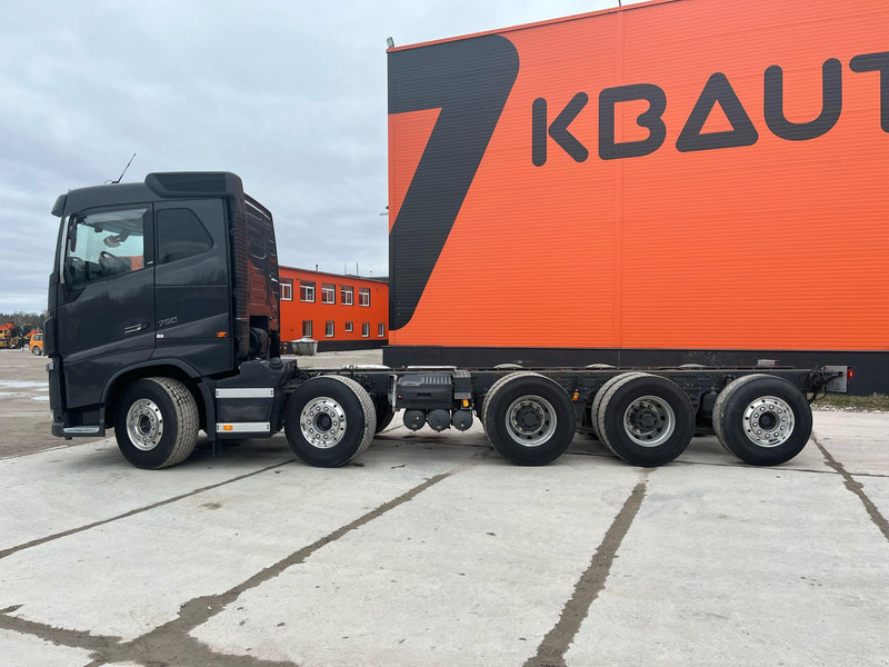 משאית עם שלדת תא Volvo FH 16 750 10x4*6 GCW 100 ton / CHASSIS L=7350 mm: תמונה 9