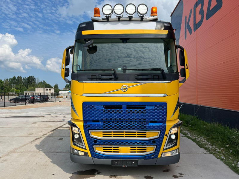 Volvo FH 16 750 6x4 HYDRAULICS / CHASSIS L=8184 mm - משאית עץ, משאית מנוף: תמונה 3 Volvo FH 16 750 6x4 HYDRAULICS / CHASSIS L=8184 mm - משאית עץ, משאית מנוף: תמונה 3