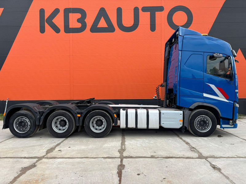 Volvo FH 500 8x4*4 FOR SALE AS CHASSIS / GCW 70 ton / PTO / CHASSIS L=6420 mm - משאית עם שלדת תא: תמונה 5 Volvo FH 500 8x4*4 FOR SALE AS CHASSIS / GCW 70 ton / PTO / CHASSIS L=6420 mm - משאית עם שלדת תא: תמונה 5